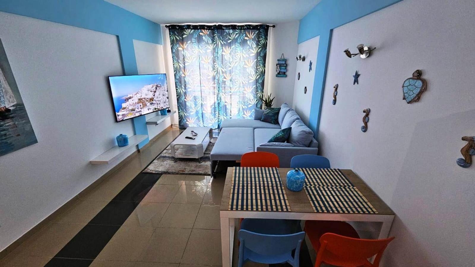 Blue Bay Paradise - Beach Front Apartment With Sea View Playa Paraiso  Kültér fotó